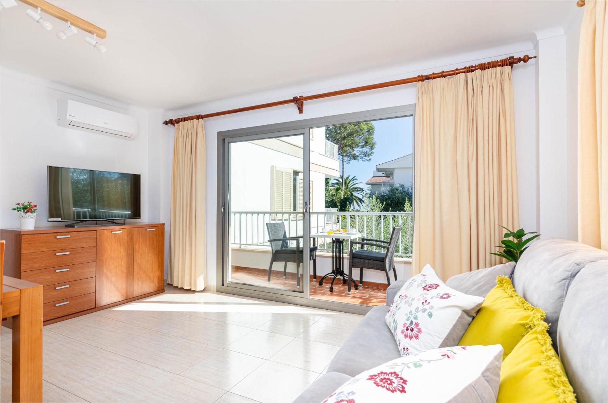 Yourhouse Roses 9 * Port d'Alcúdia